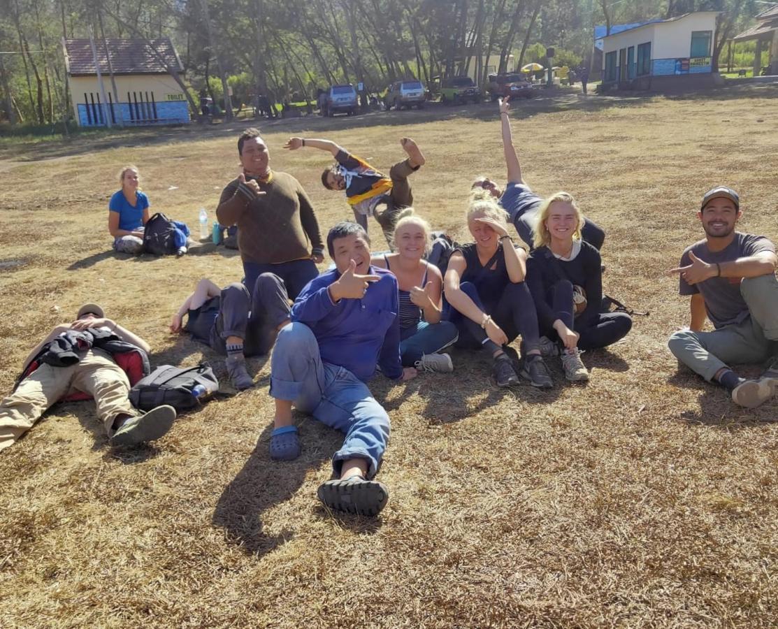 Thalia Homestay & Ijen Bromo Tour 外南梦 外观 照片